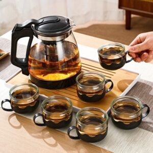 Beautiful tea pot and cup set